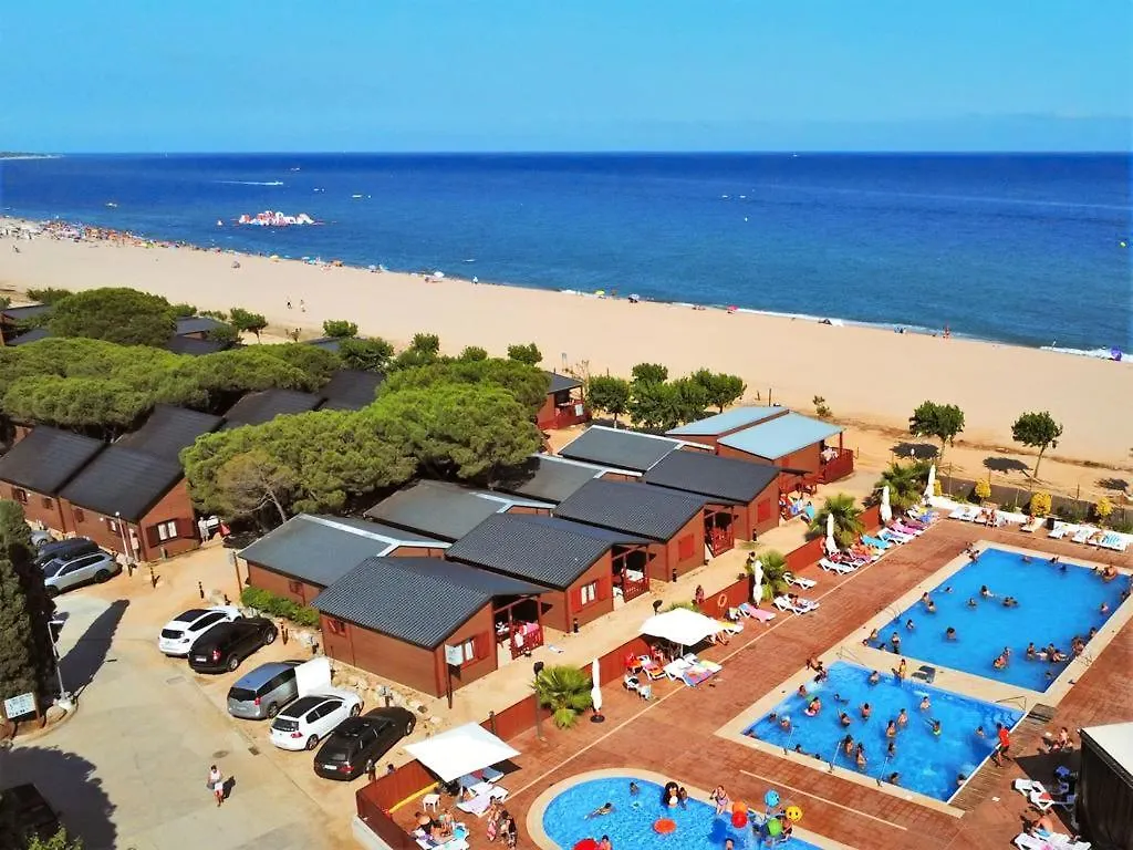 Kampaoh Barcelona Costa Hotel Santa Susana Espanha
